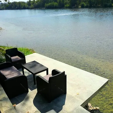 Гостевой дом Riverside *